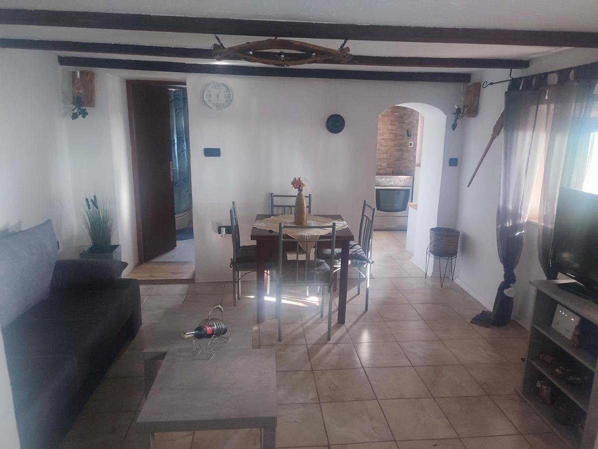 Holiday Home Lucija "" Private House With Pool "" Jablanac Buitenkant foto